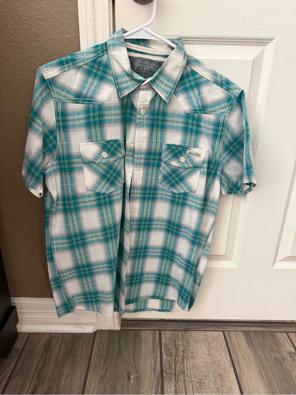 Men's Teal Plaid Short-Sleeve Button-Up Shirt